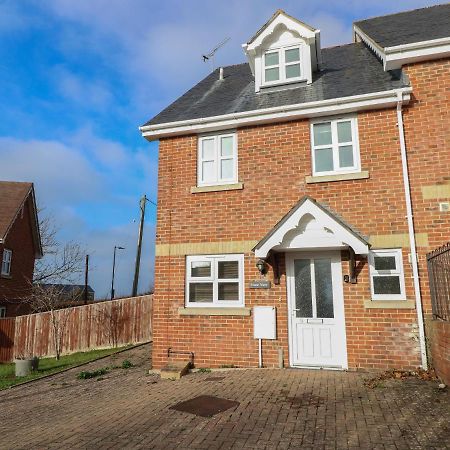Hurst View Freshwater Exterior foto